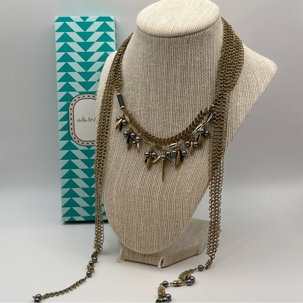 Stella & Dot Gold Laurel Lariat Necklace